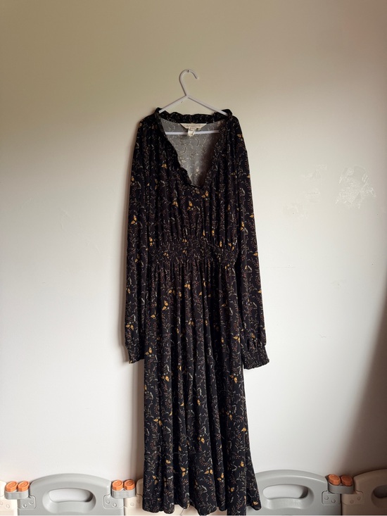 APRICOT Dresses & Skirts - APRICOT Black Maxi Dress with Gold Floral Print